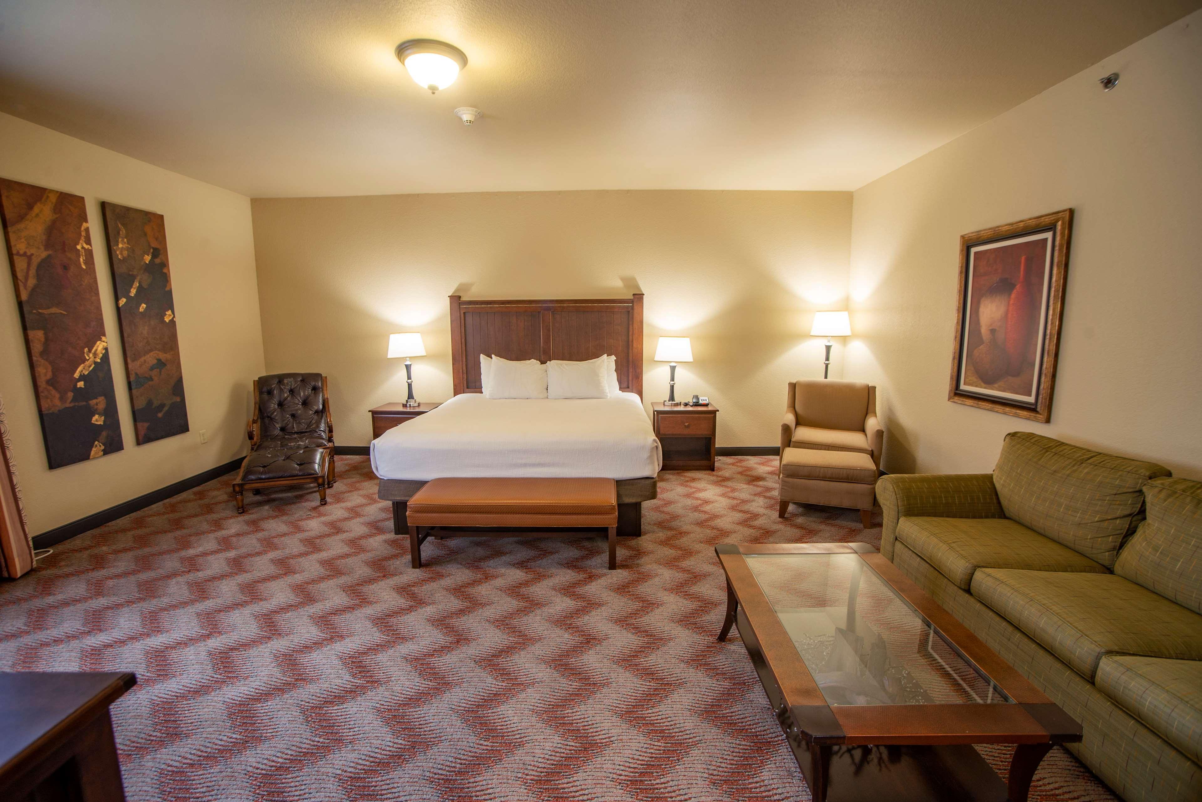 Best Western Plus Cimarron Hotel & Suites Stillwater Exterior foto