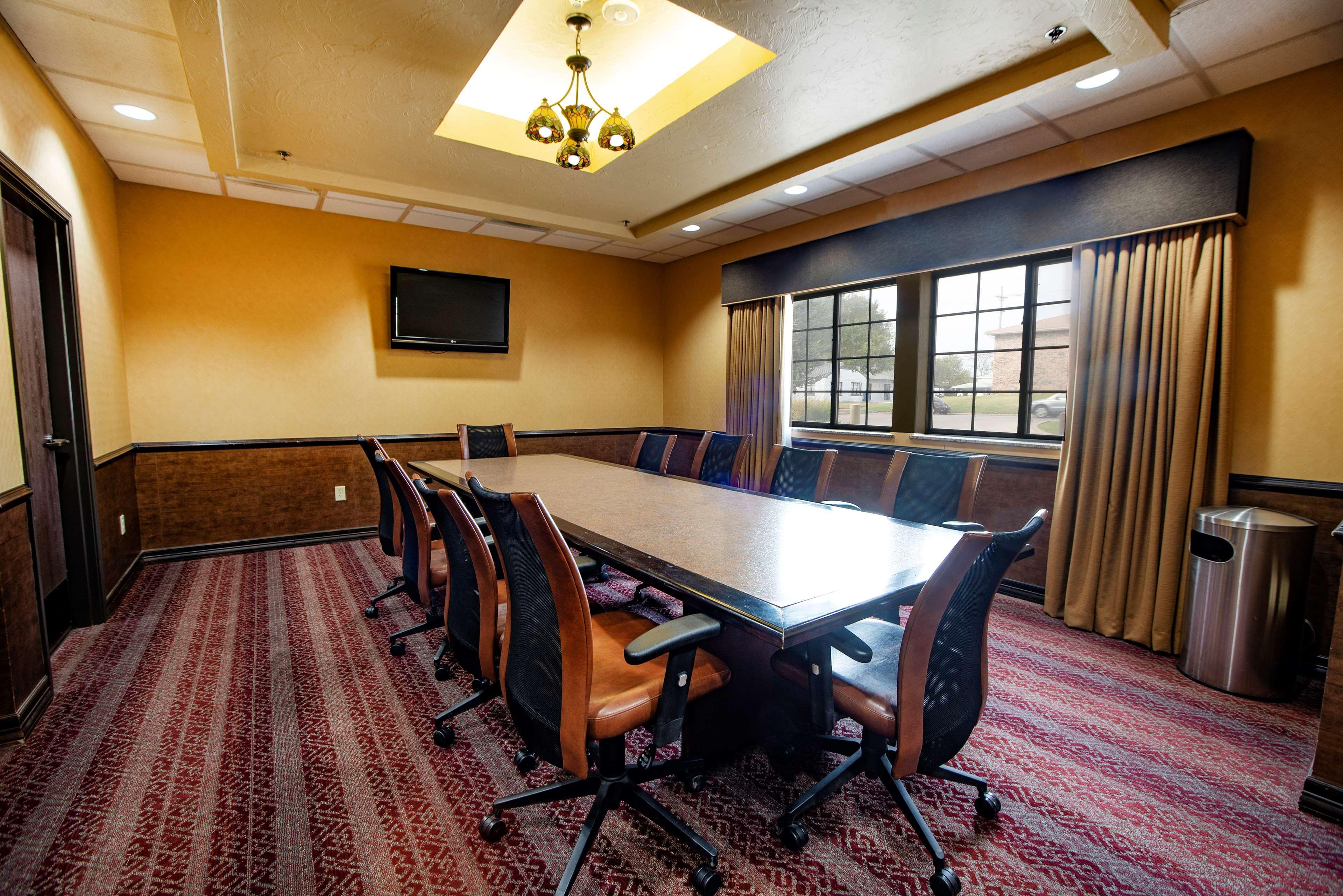 Best Western Plus Cimarron Hotel & Suites Stillwater Exterior foto
