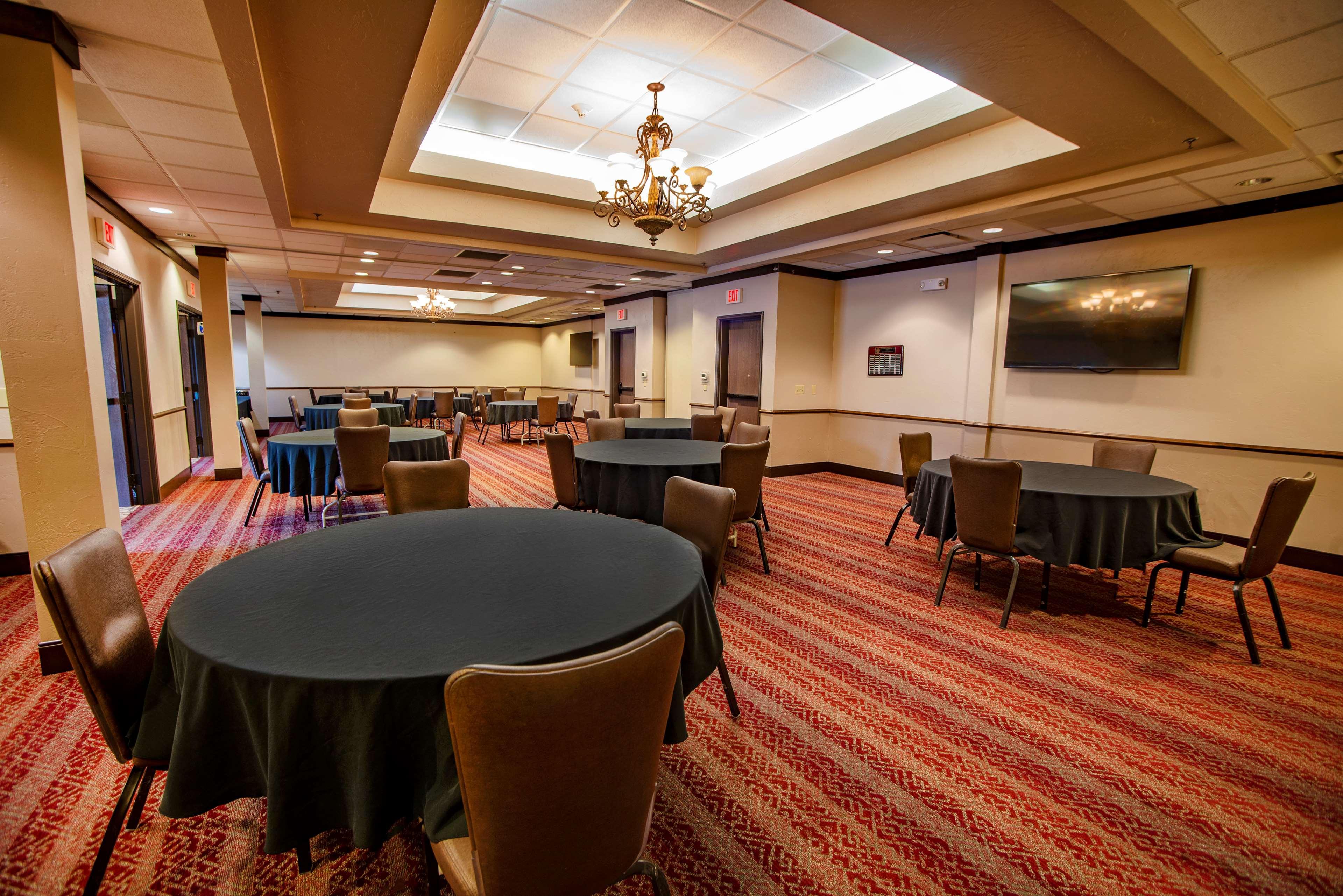 Best Western Plus Cimarron Hotel & Suites Stillwater Exterior foto