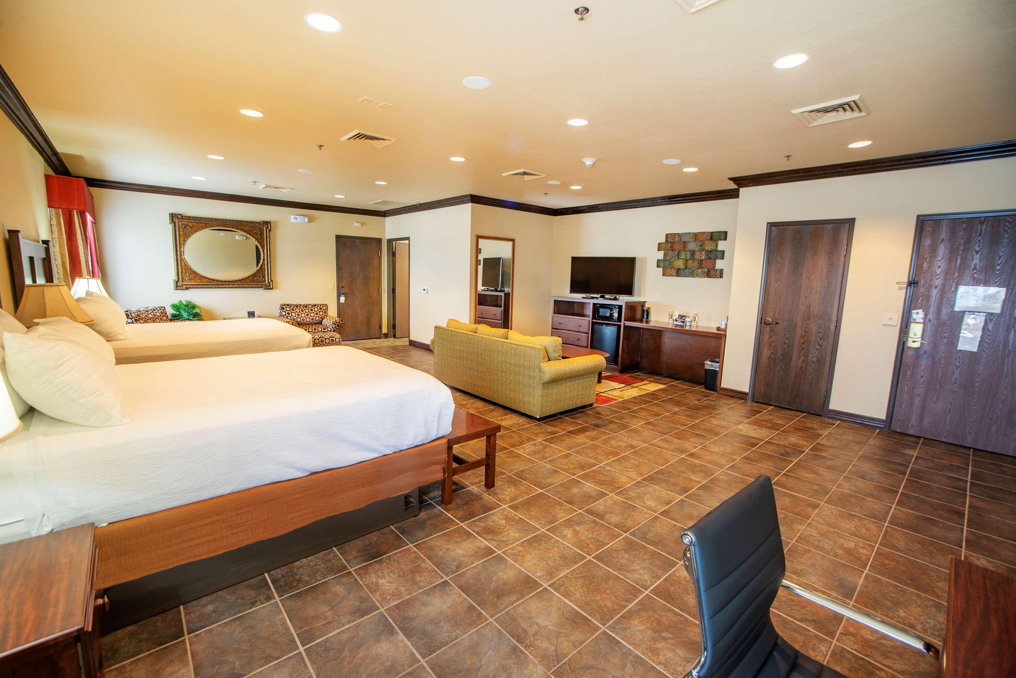 Best Western Plus Cimarron Hotel & Suites Stillwater Exterior foto