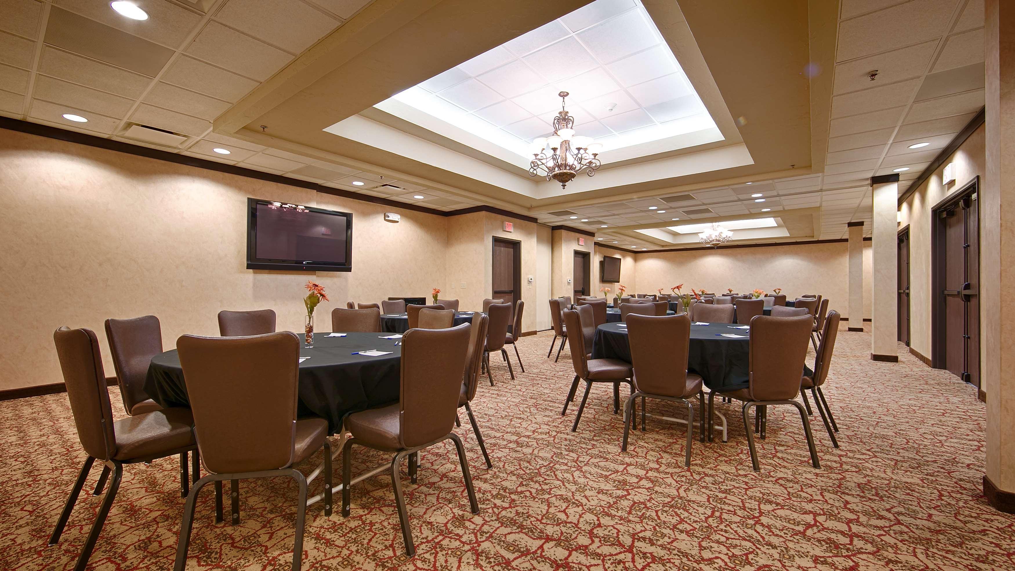 Best Western Plus Cimarron Hotel & Suites Stillwater Exterior foto